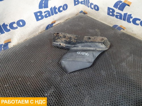 Крыло переднее правое