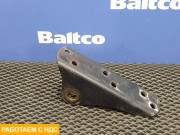 Кронштейн цилиндра подъема кабины