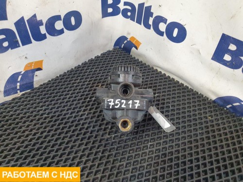 Клапан ускорительный