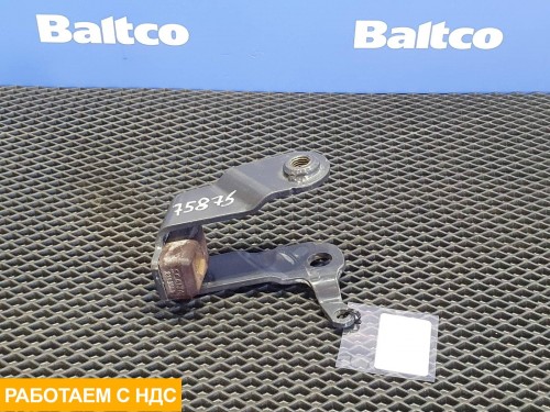 Кронштейн подвески кабины левый