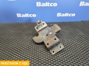 Кронштейн ускорительного клапана