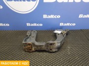 Кронштейн крыла левый